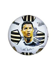 Jalgpall nahast Ronaldo